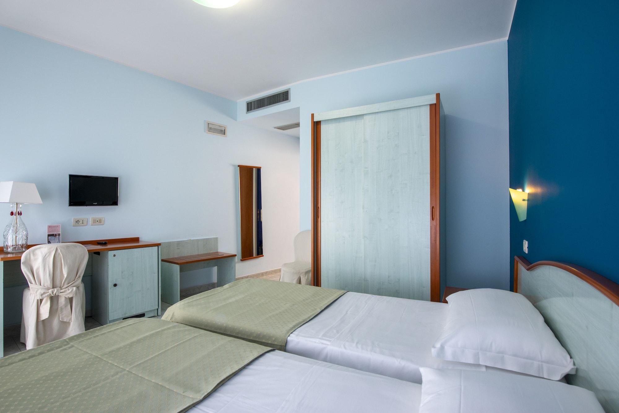 Atlantis Palace Hotel Mascali Esterno foto